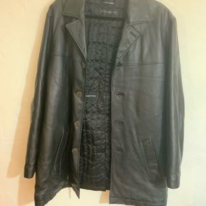 Men’s Jhane Barnes leather coat!
